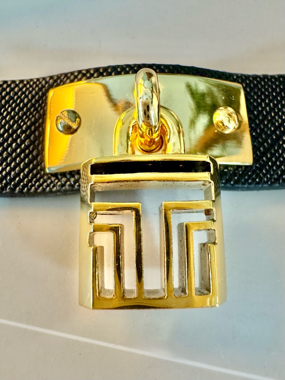Authentic Tory Burch Black Textured Leather & Gold Logo Lock Bracelet - Picture 7 of 13
